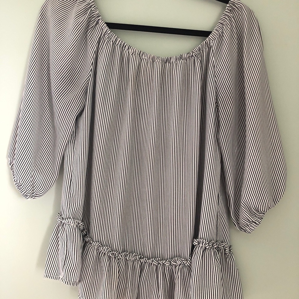 Striped Blouse - Picture 2 of 3
